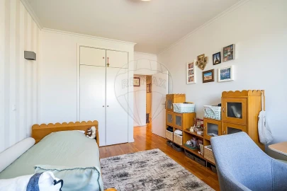 Apartamento T4 para Venda em Aldoar, Foz do Douro e Nevogilde