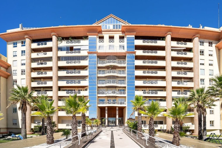 Apartamento T4 para Venda em Aldoar, Foz do Douro e Nevogilde Foto 4