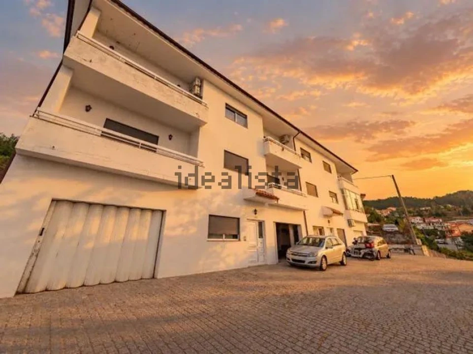 Apartamento T3 para Venda em Pombeiro de Ribavizela Foto 9