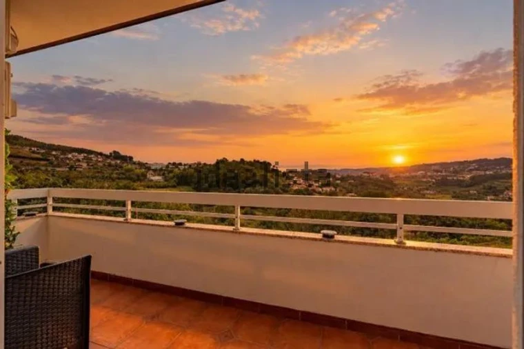Apartamento T3 para Venda em Pombeiro de Ribavizela Foto 2