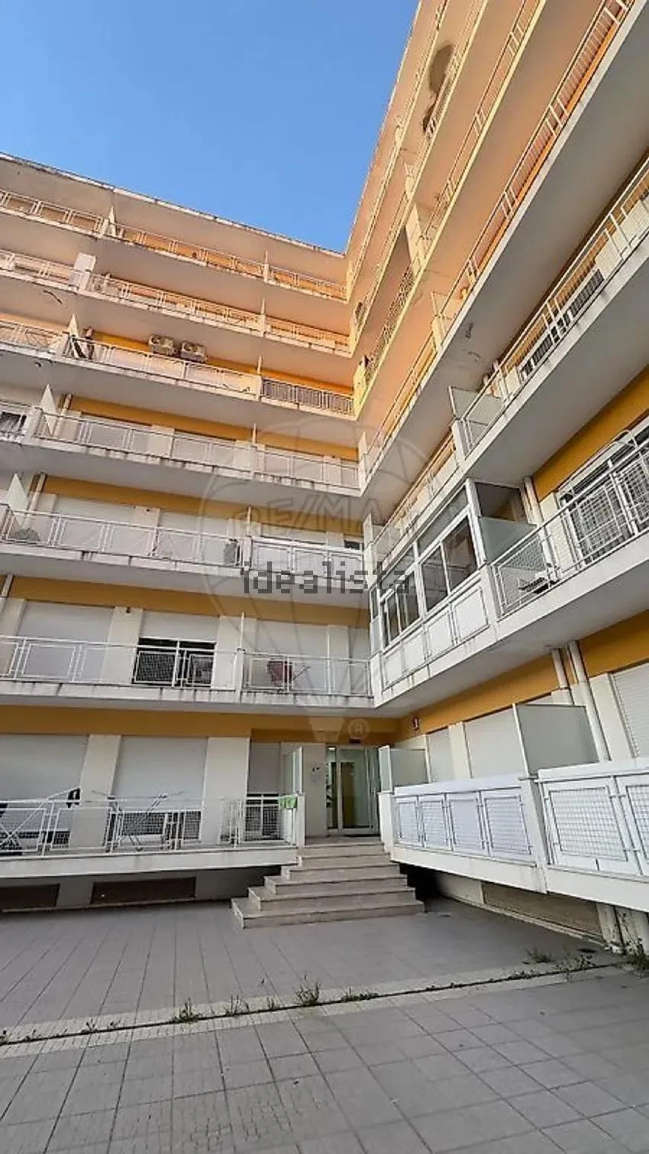 Apartamento T1 para Venda em Braga (Maximinos, Sé e Cividade) Foto 13
