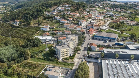 Apartamento T2 para Venda em Cristelos, Boim e Ordem