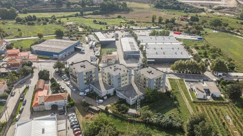 Apartamento T2 para Venda em Cristelos, Boim e Ordem
