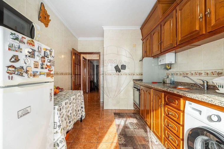 Apartamento T2 para Venda em Cristelos, Boim e Ordem Foto 12