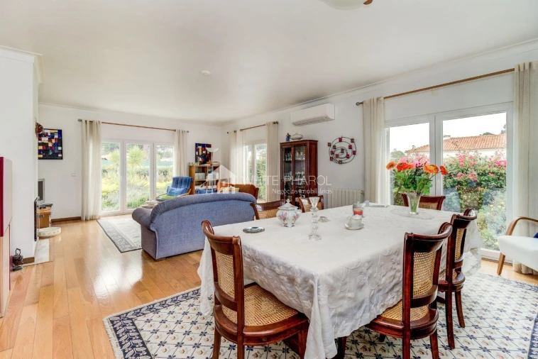 Moradia T4 para Venda em Sesimbra (Castelo) Foto 15