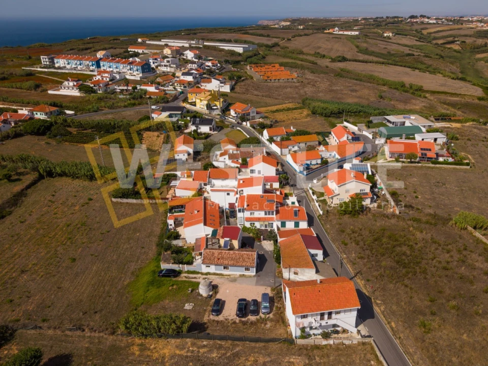 Moradia T4 para Arrendamento em Encarnação Foto 21