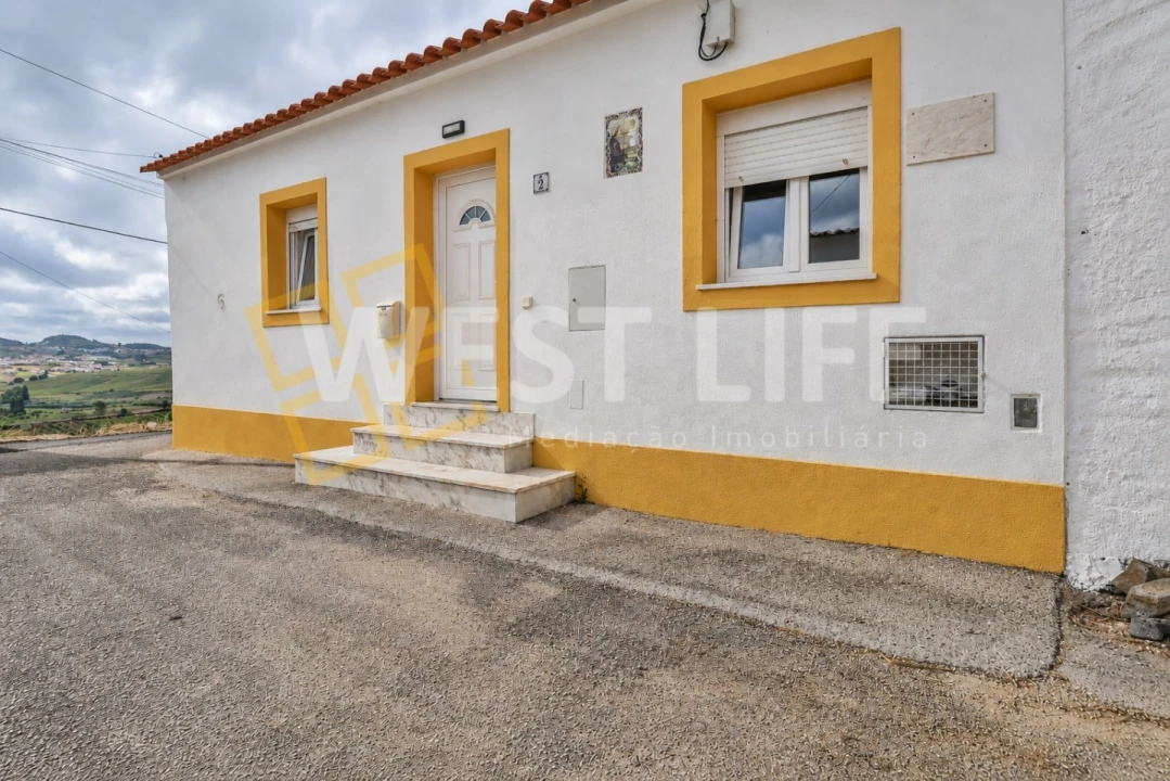 Moradia T3 para Venda em Azueira e Sobral da Abelheira Foto 27
