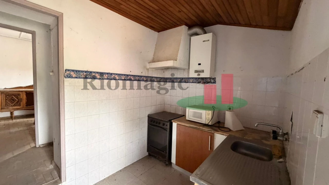 Moradia T2 para Venda em Rio Maior Foto 4
