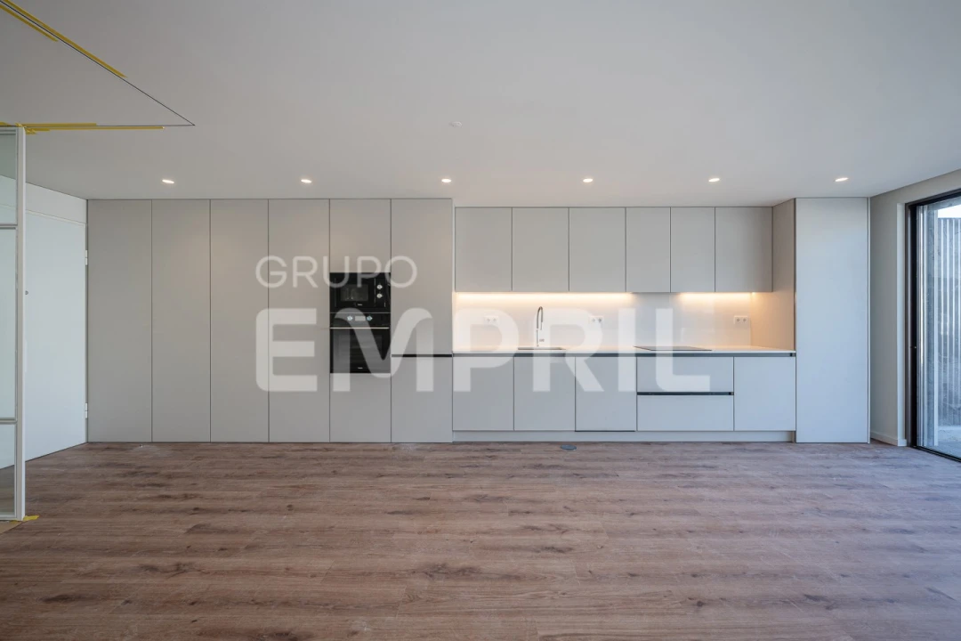 Apartamento T2 para Venda em Canidelo Foto 2