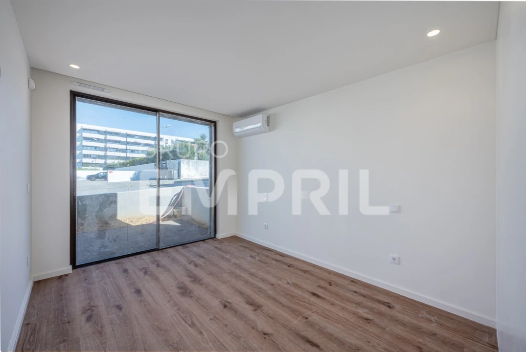 Apartamento T2 para Venda em Canidelo Foto 14
