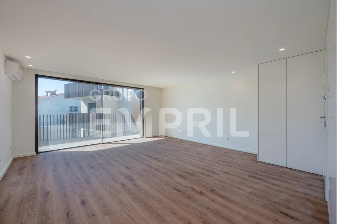 Apartamento T2 para Venda em Canidelo Foto 1