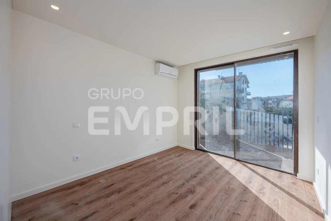 Apartamento T2 para Venda em Canidelo Foto 23