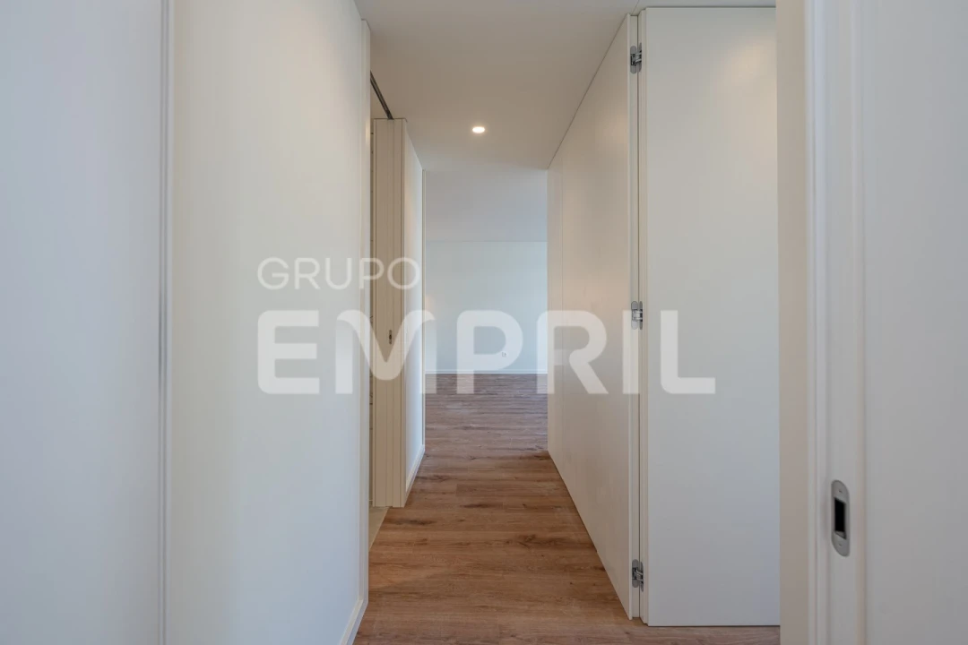 Apartamento T2 para Venda em Canidelo Foto 9