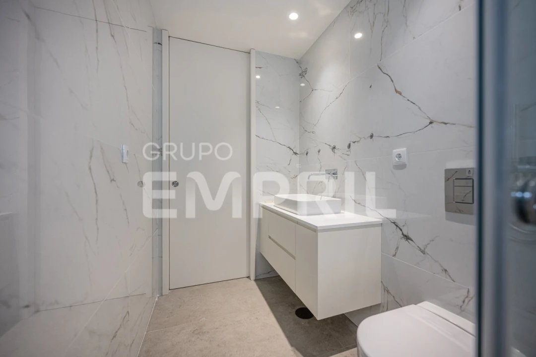 Apartamento T2 para Venda em Canidelo Foto 17