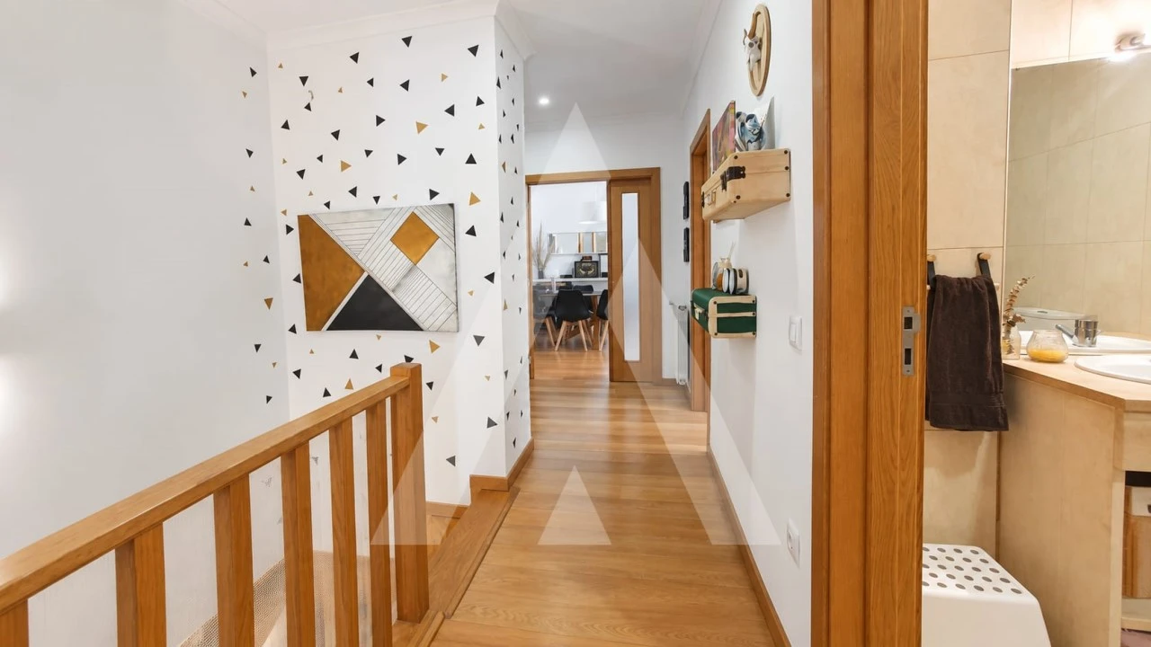 Apartamento T3 para Venda em Viseu Foto 3