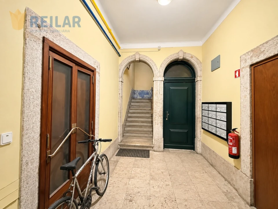 Escritório para Arrendamento em Santa Maria Maior Foto 22