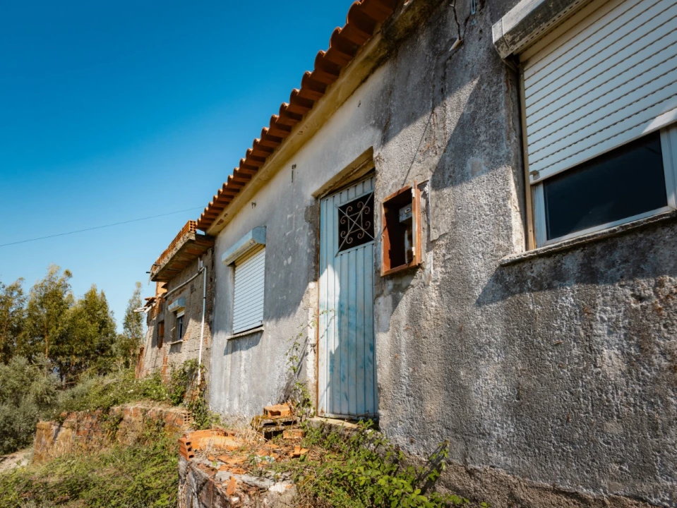 Moradia T2 para Venda em Torres do Mondego Foto 1