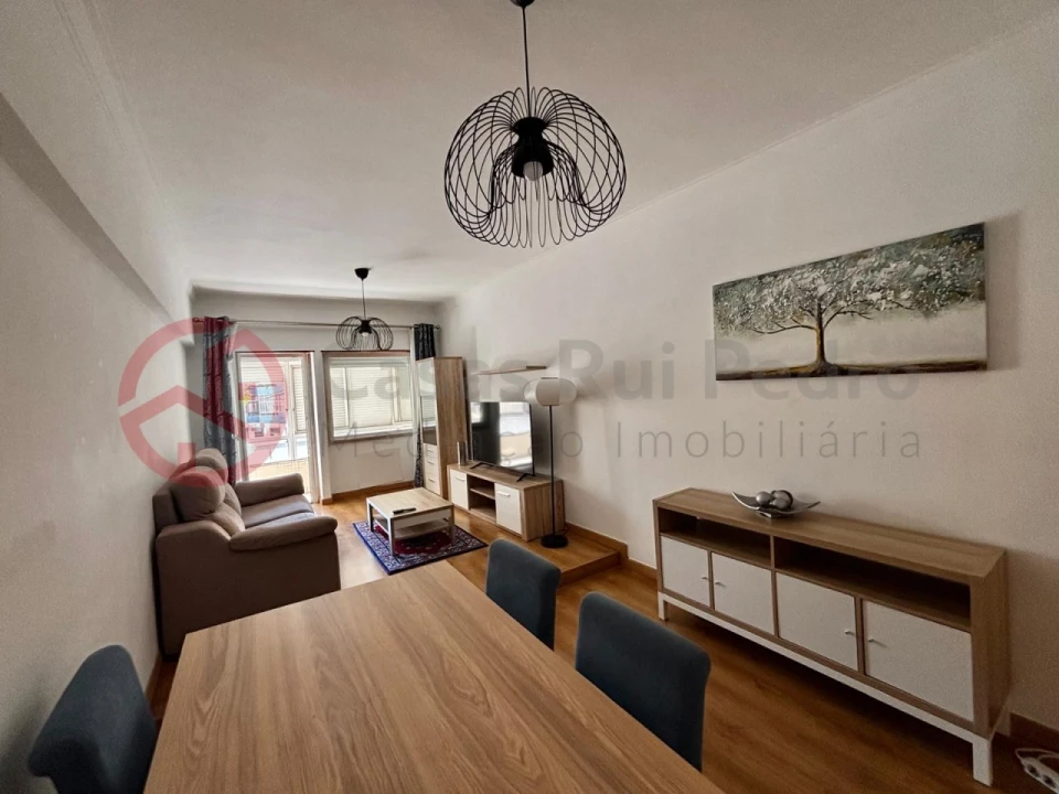 Apartamento T3 para Venda em Laranjeiro e Feijó Foto 3
