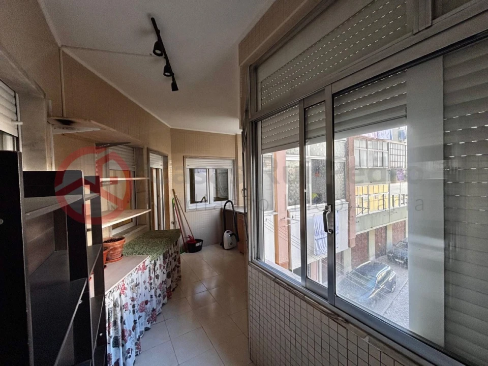 Apartamento T3 para Venda em Laranjeiro e Feijó Foto 8