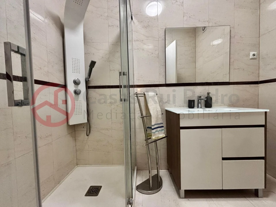 Apartamento T3 para Venda em Laranjeiro e Feijó Foto 20
