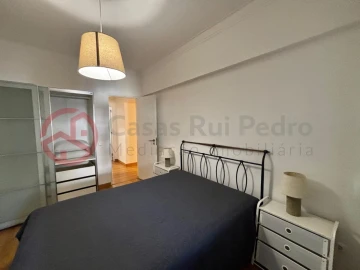 Apartamento T3 para Venda em Laranjeiro e Feijó