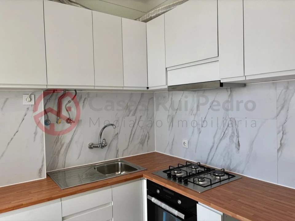 Apartamento T2 para Venda em São Vicente Foto 4