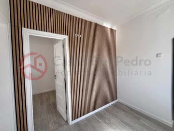 Apartamento T2 para Venda em São Vicente