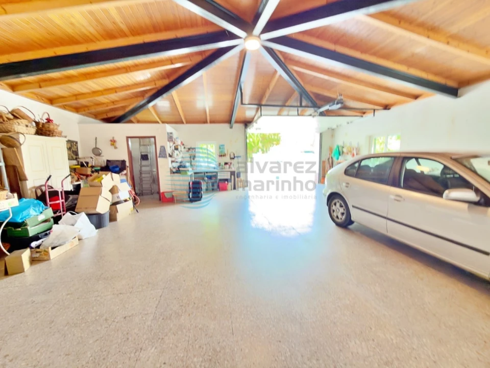 Moradia T5 para Venda em Turcifal Foto 16
