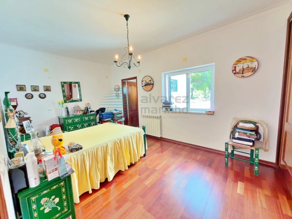 Moradia T5 para Venda em Turcifal Foto 20