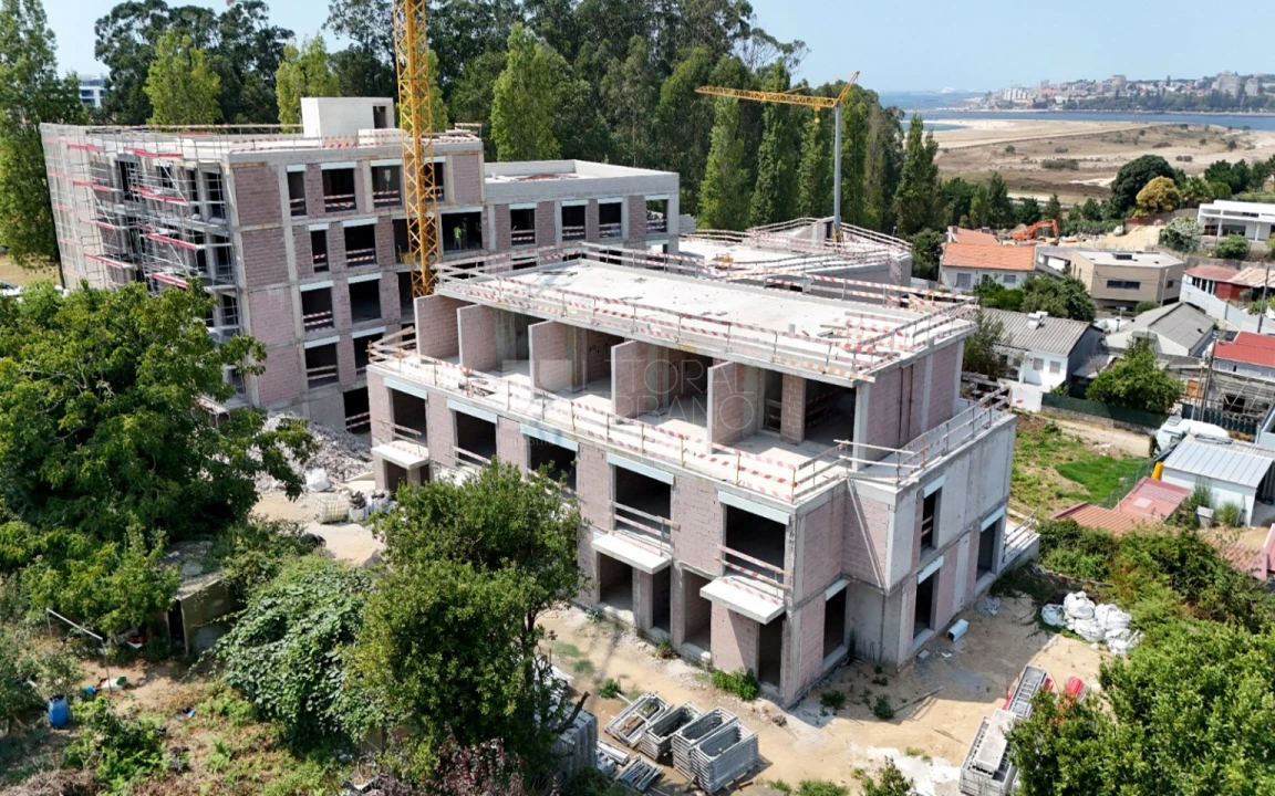 Apartamento T2 para Venda em Canidelo Foto 7