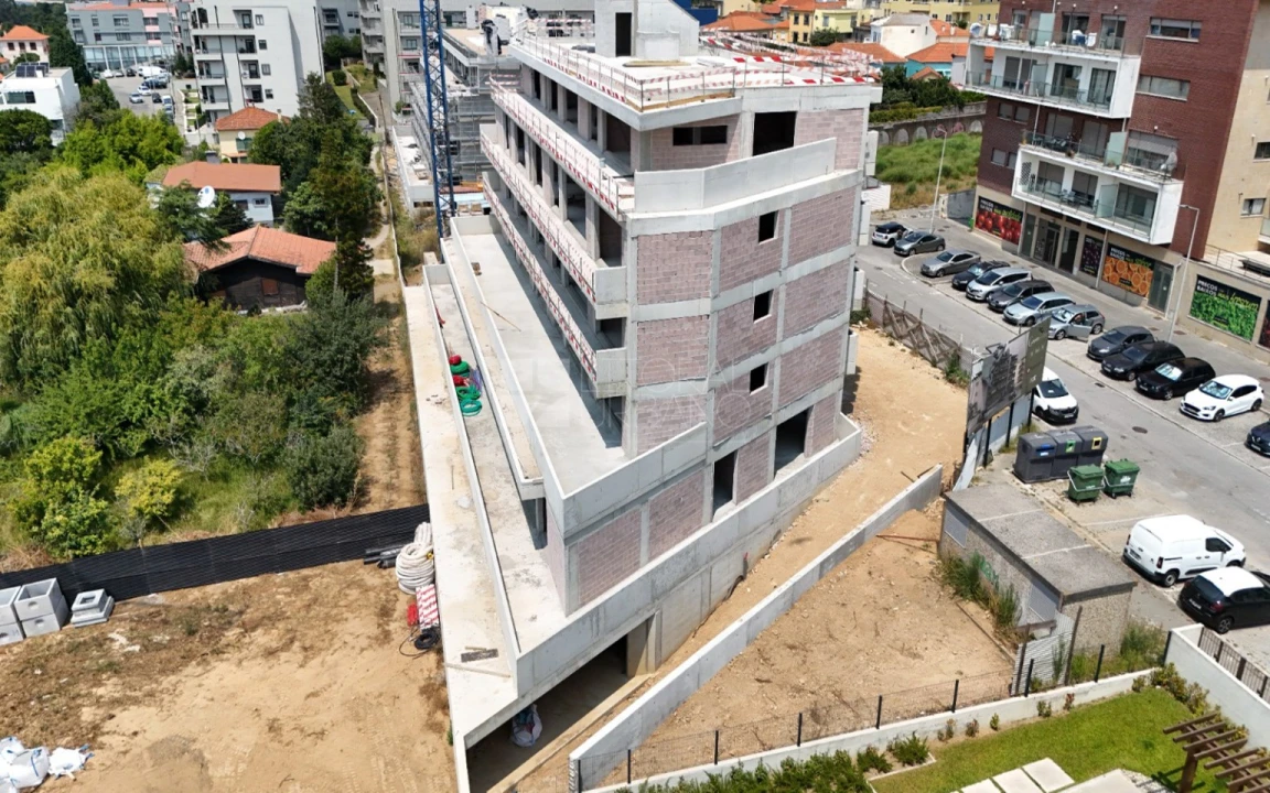 Apartamento T2 para Venda em Canidelo Foto 4