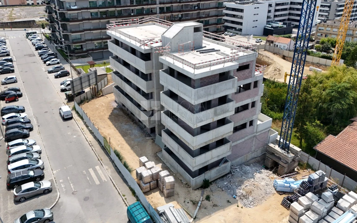 Apartamento T2 para Venda em Canidelo Foto 6
