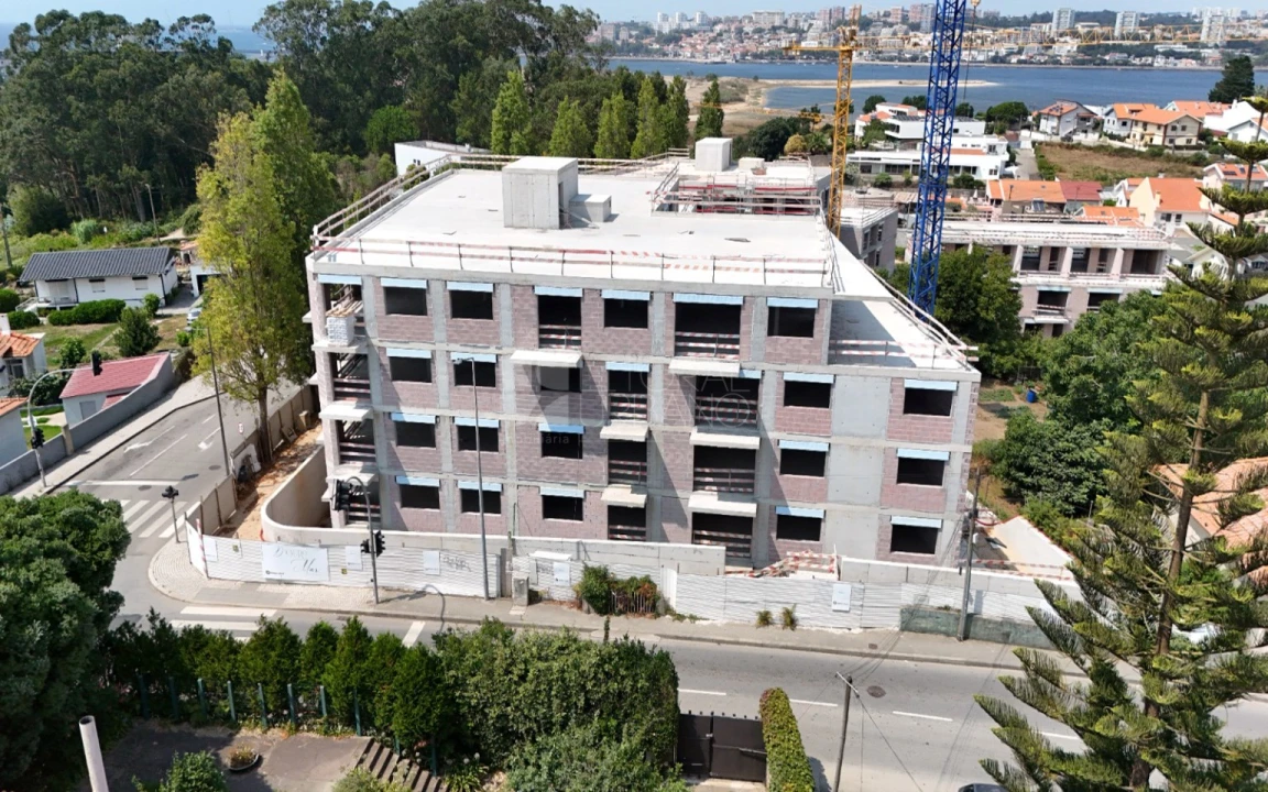 Apartamento T1 para Venda em Canidelo Foto 2