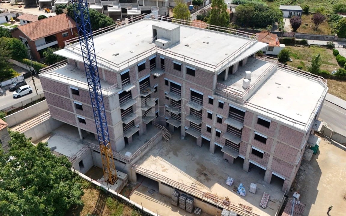 Apartamento T1 para Venda em Canidelo Foto 4