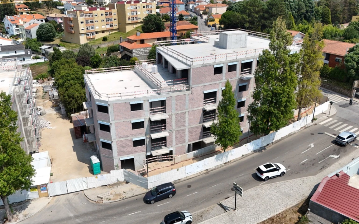 Apartamento T1 para Venda em Canidelo Foto 6