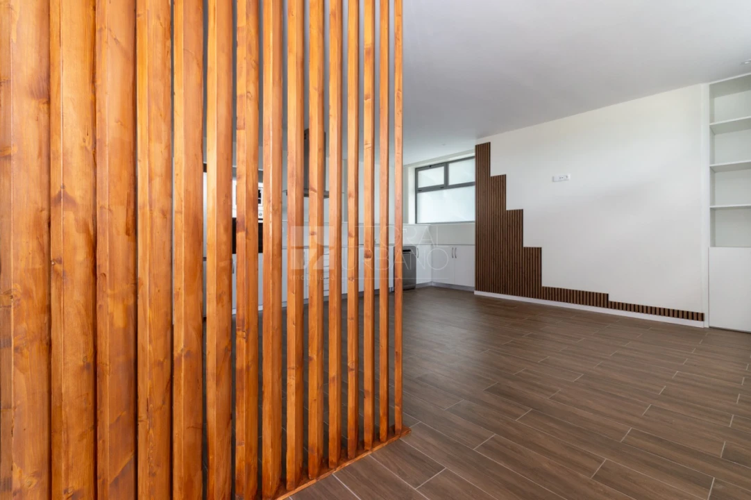 Apartamento T2 para Venda em Argoncilhe Foto 17