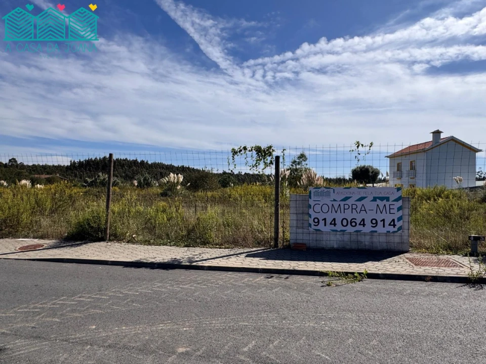 Terreno para Venda em Salreu Foto 2