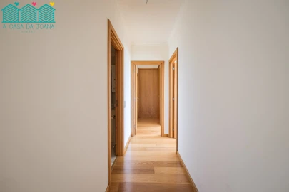 Apartamento T2 para Venda em São Felix da Marinha