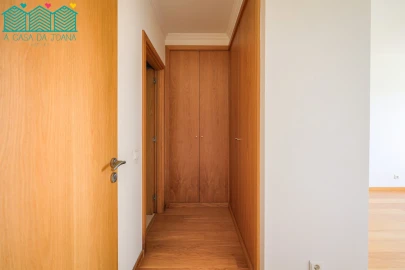 Apartamento T2 para Venda em São Felix da Marinha