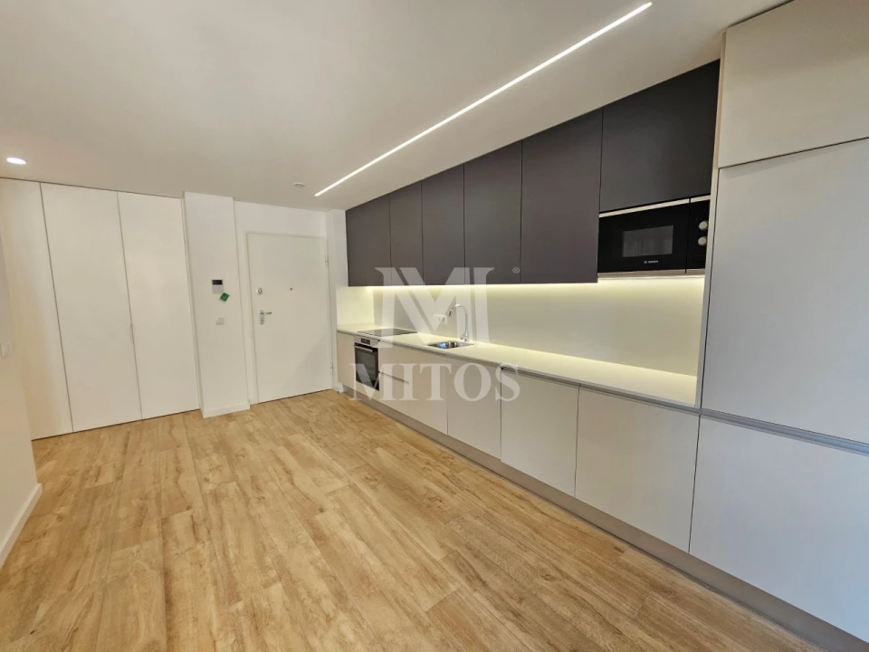 Apartamento T2 para Venda em Darque Foto 1