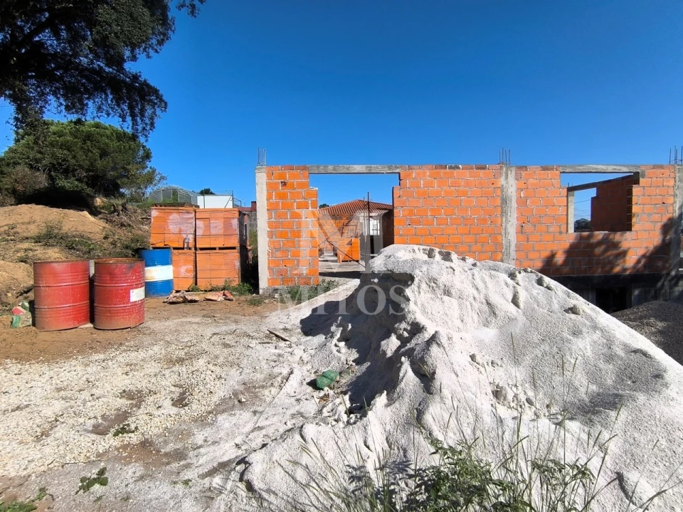 Terreno para Venda em Subportela, Deocriste e Portela Susã Foto 1