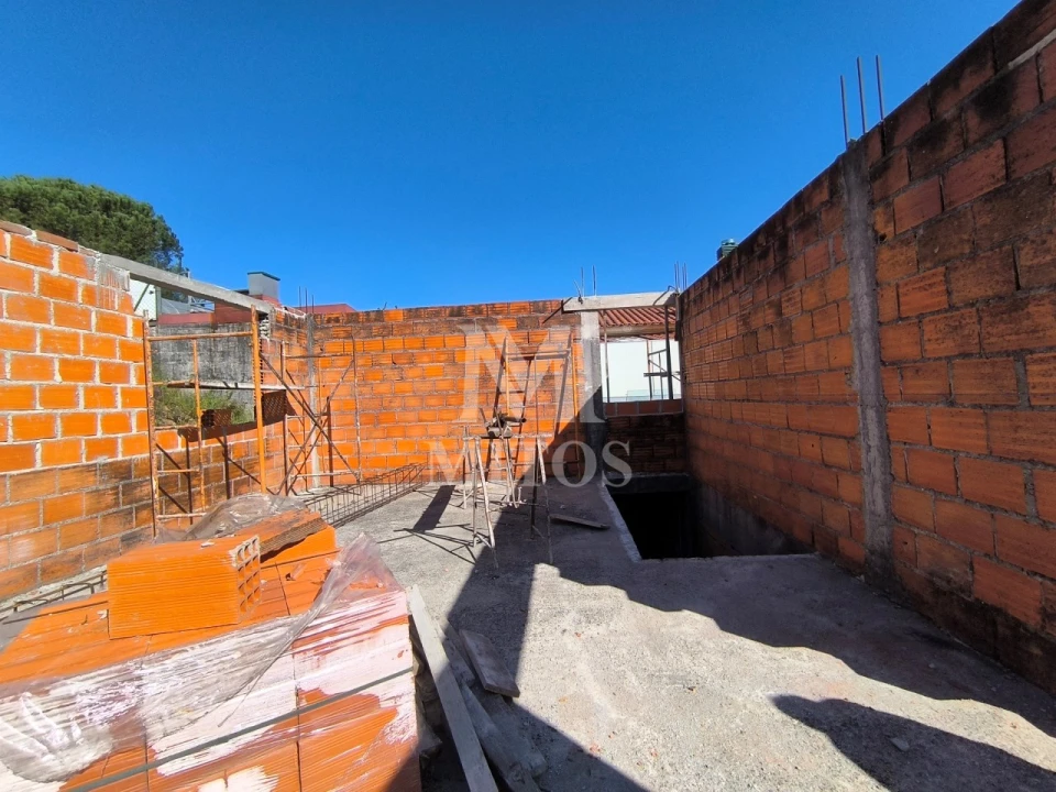 Terreno para Venda em Subportela, Deocriste e Portela Susã Foto 4