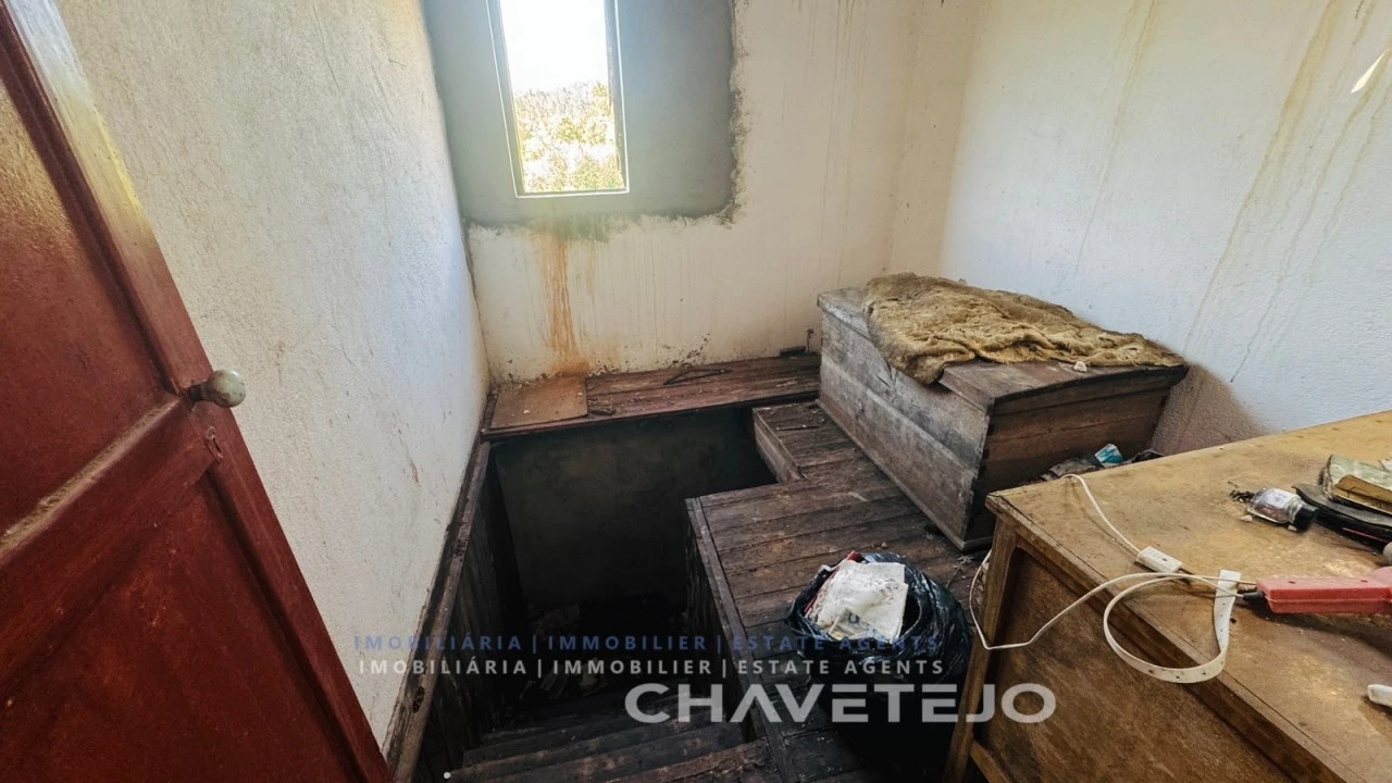 Quinta T4 para Venda em Almoster Foto 31
