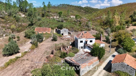 Quinta T4 para Venda em Almoster