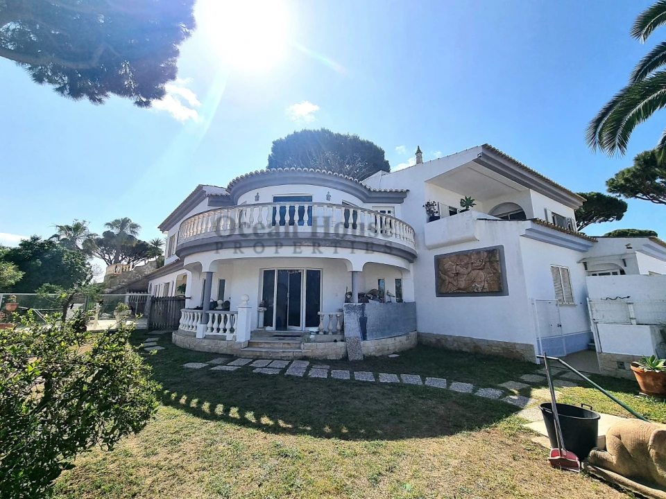 Moradia T5 para Venda em Albufeira e Olhos de Água Foto 3