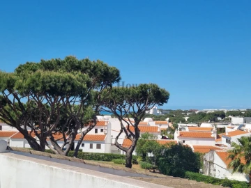 Moradia T5 para Venda em Albufeira e Olhos de Água