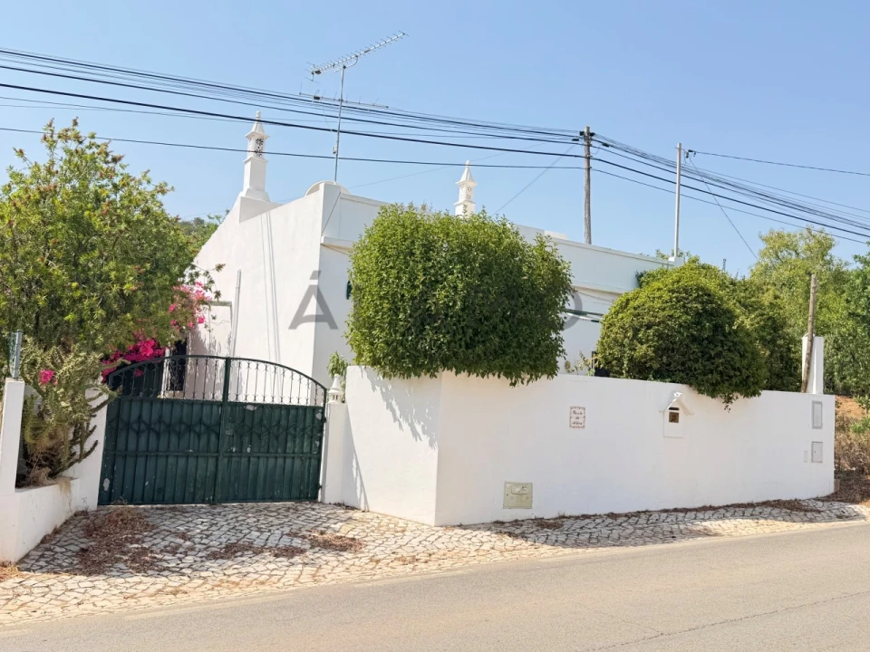 Moradia T3 para Venda em Boliqueime Foto 3