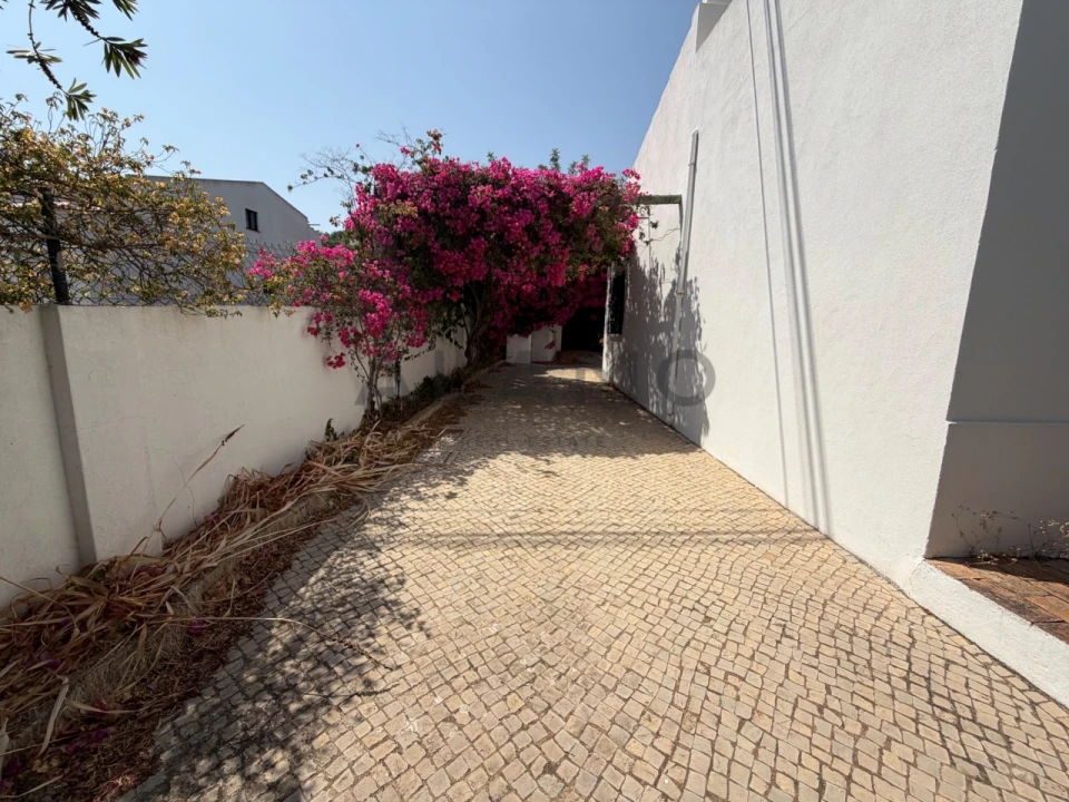 Moradia T3 para Venda em Boliqueime Foto 6