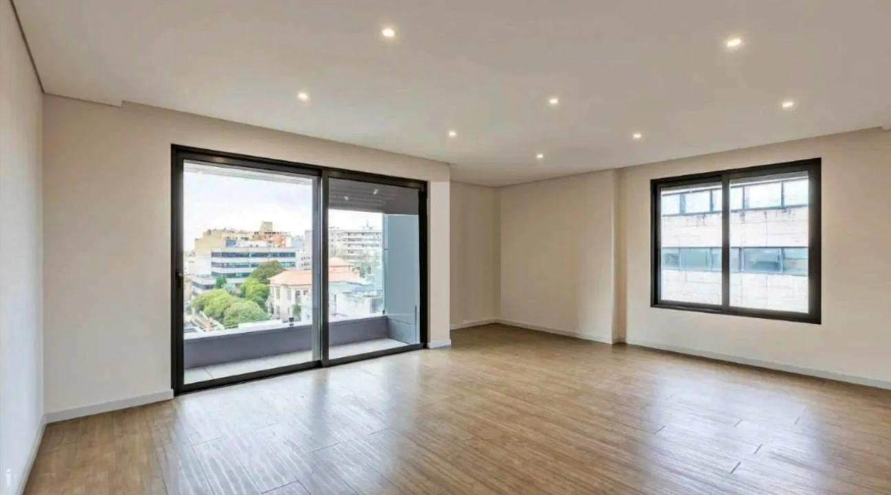 Apartamento T3 para Venda em Cedofeita, Santo Ildefonso, Sé, Miragaia, São Nicolau e Vitória Foto 3