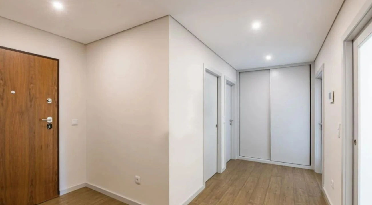 Apartamento T3 para Venda em Cedofeita, Santo Ildefonso, Sé, Miragaia, São Nicolau e Vitória Foto 11